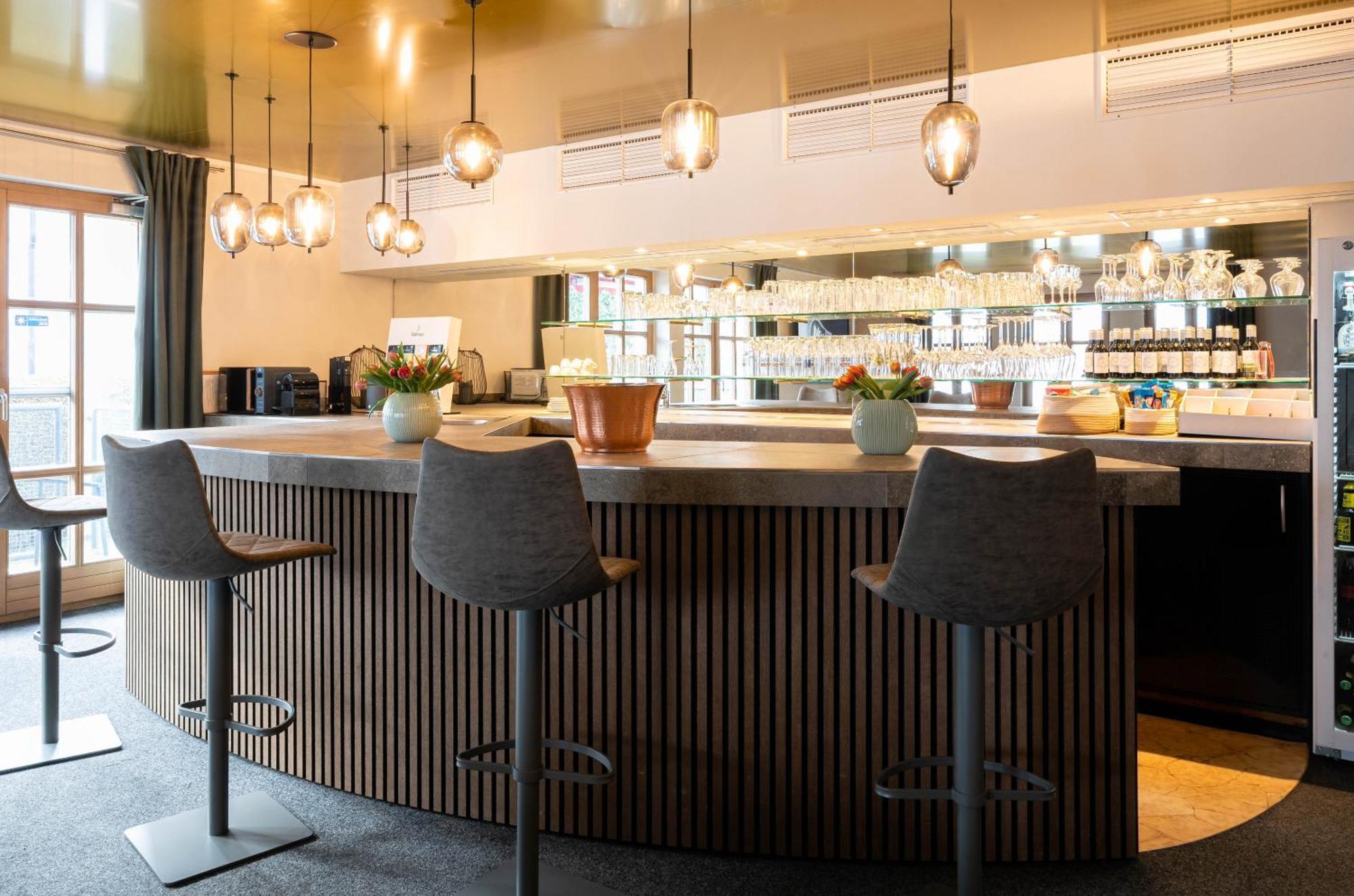Sopherl Am See - Fruehstueck Auf Der Seeterrasse, Sehr Ruhig Und Wunderschoen Am See, 3 Minuten Nach Oberpfaffenhofen, Viele Radtouren, Restaurants & Cafes In Der Umgebung Weßling Exterior foto