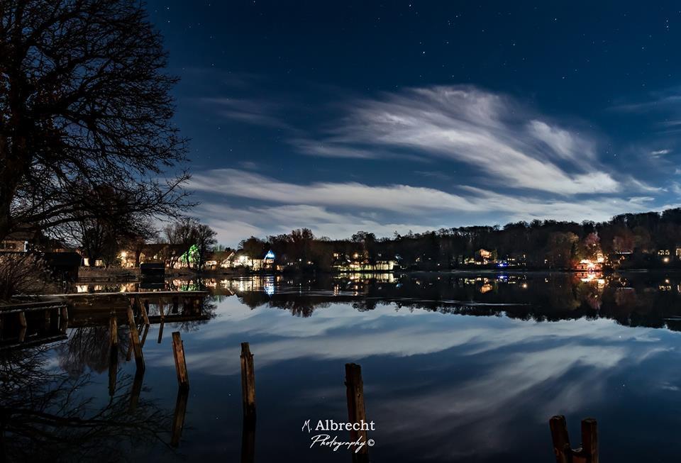 Sopherl Am See - Fruehstueck Auf Der Seeterrasse, Sehr Ruhig Und Wunderschoen Am See, 3 Minuten Nach Oberpfaffenhofen, Viele Radtouren, Restaurants & Cafes In Der Umgebung Weßling Exterior foto