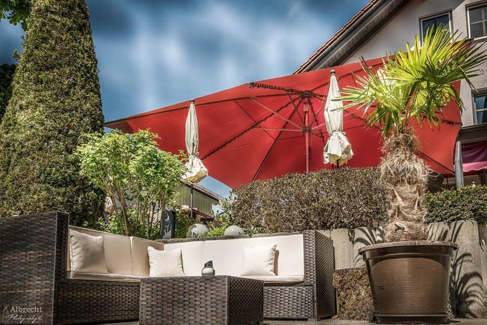 Sopherl Am See - Fruehstueck Auf Der Seeterrasse, Sehr Ruhig Und Wunderschoen Am See, 3 Minuten Nach Oberpfaffenhofen, Viele Radtouren, Restaurants & Cafes In Der Umgebung Weßling Exterior foto